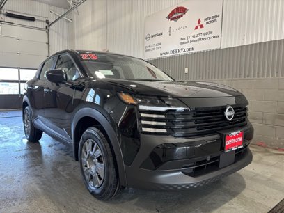 New 2025 Nissan Kicks S