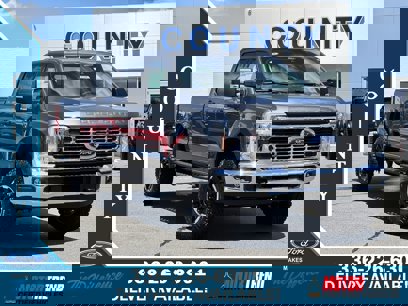 New 2025 Ford F350 XLT