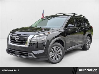 Used 2024 Nissan Pathfinder SV w/ SV Premium Package