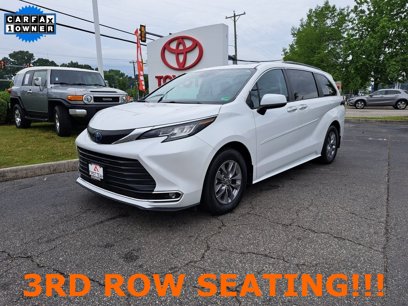 Used 2023 Toyota Sienna XLE