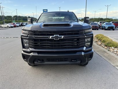 Used 2024 Chevrolet Silverado 2500 Custom w/ Custom Value Package