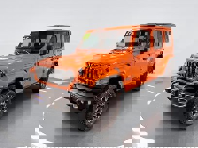 New 2025 Jeep Wrangler Unlimited Sahara w/ Safety Group