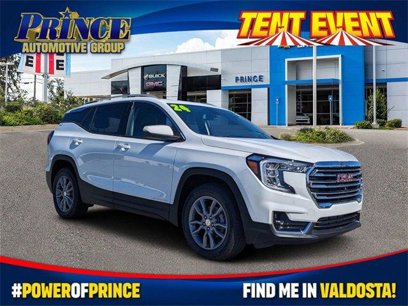 New 2024 GMC Terrain SLT w/ Infotainment Package II