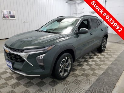 New 2025 Chevrolet Trax LT w/ Driver Confidence Package