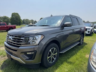 Certified 2018 Ford Expedition XLT w/ Equipment Group 202A