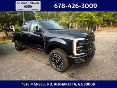 New 2025 Ford F350 Platinum w/ FX4 Off-Road Package