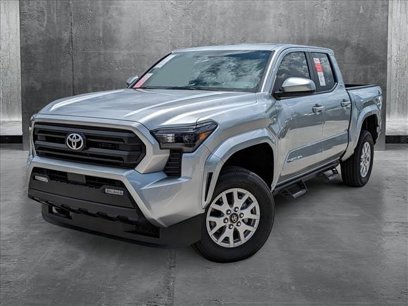 New 2024 Toyota Tacoma SR5