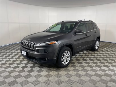 Used 2017 Jeep Cherokee Latitude w/ Comfort/Convenience Group
