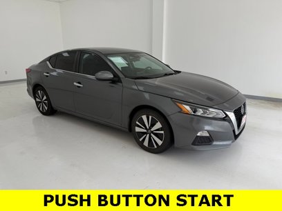 Used 2021 Nissan Altima 2.5 SV