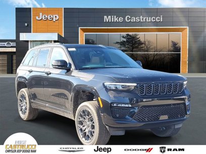 New 2025 Jeep Grand Cherokee Summit w/ High Altitude Package