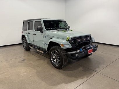 Used 2024 Jeep Wrangler Unlimited w/ LED Headlamp & Fog Lamp Group