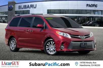 Used 2018 Toyota Sienna XLE