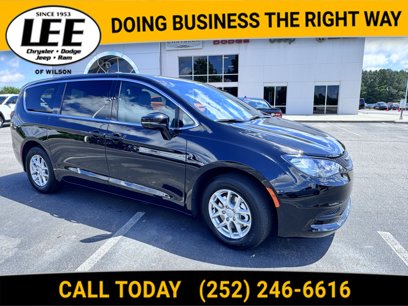 New 2025 Chrysler Voyager LX