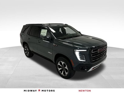 New 2025 GMC Yukon AT4 Ultimate w/ LPO, Floor Liner Package