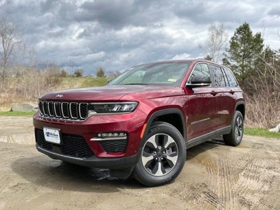 New 2024 Jeep Grand Cherokee Limited 4xe w/ Luxury Tech Group II