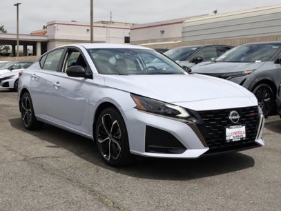 New 2025 Nissan Altima 2.5 SR