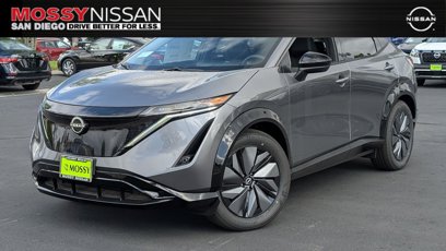 New 2025 Nissan Ariya AWD