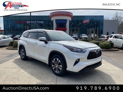 Used 2020 Toyota Highlander XLE