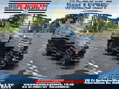 Used 2022 Chevrolet Equinox RS w/ Infotainment Package
