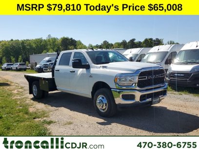 New 2024 RAM 3500 Tradesman w/ Chrome Appearance Group