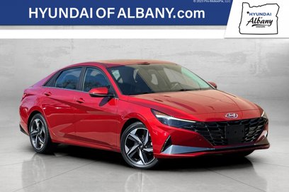 Used 2021 Hyundai Elantra Limited w/ Cargo Package
