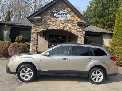 Used 2014 Subaru Outback 2.5i Premium w/ Popular Package #1B