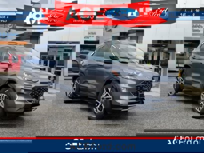 Used 2022 Ford Escape SEL