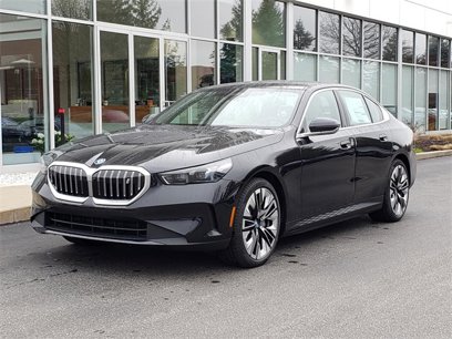 New 2025 BMW i5 xDrive40 w/ Premium Package