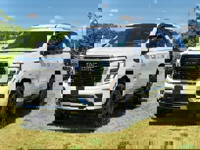 New 2025 GMC Yukon Denali