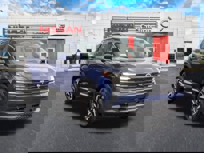 New 2025 Nissan Kicks SV