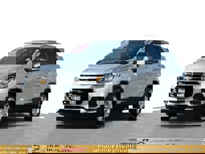 Used 2022 Chevrolet Trax LS w/ Tint and Cruise Package