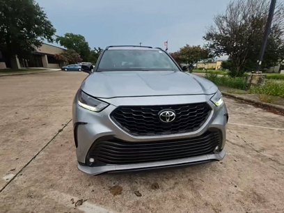 Used 2021 Toyota Highlander XSE