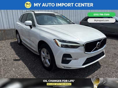 Used 2022 Volvo XC60 B5 Momentum