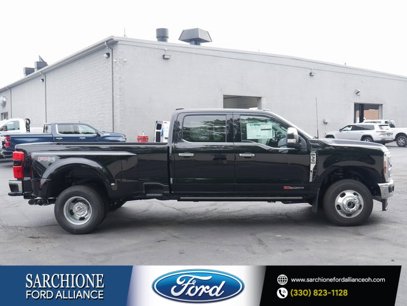 New 2025 Ford F350 XL w/ FX4 Off-Road Package