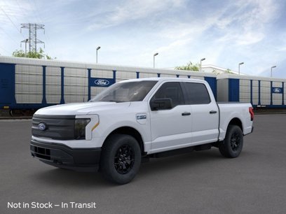 New 2025 Ford F150 Lightning Pro w/ Max Trailer Tow Package