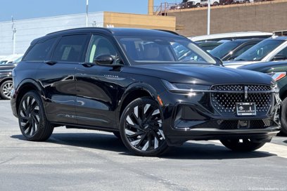 New 2025 Lincoln Nautilus Reserve w/ Jet Appearance Package