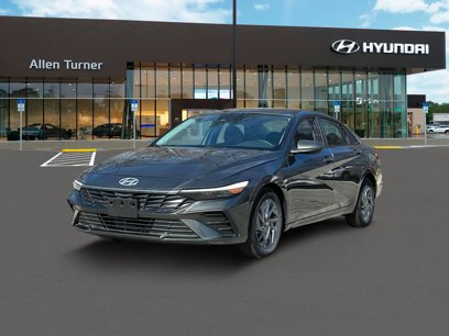 New 2025 Hyundai Elantra Blue