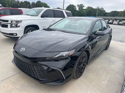 Used 2025 Toyota Camry SE