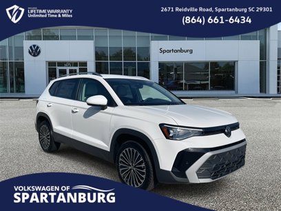 New 2025 Volkswagen Taos SE