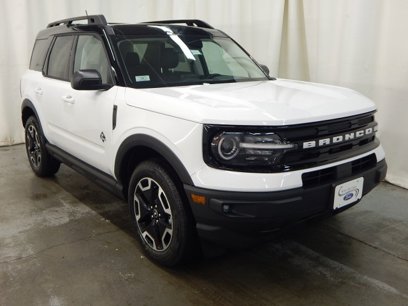 New 2024 Ford Bronco Sport Outer Banks w/ Tech Package
