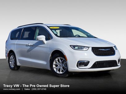 Used 2022 Chrysler Pacifica Touring-L