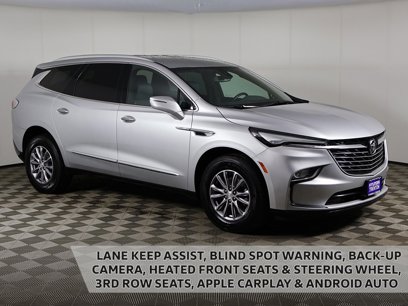 Used 2022 Buick Enclave Essence