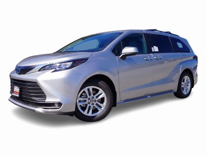 New 2025 Toyota Sienna XLE