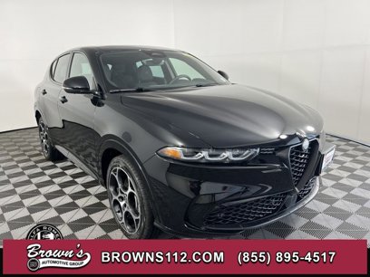 New 2025 Alfa Romeo Tonale w/ Premium Package