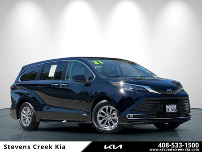 Used 2021 Toyota Sienna XLE