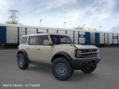 New 2025 Ford Bronco Outer Banks