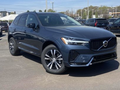 New 2025 Volvo XC60 B5 Core