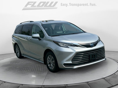Certified 2021 Toyota Sienna LE w/ LE Plus Package