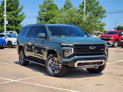 New 2025 Chevrolet Suburban Z71 w/ Comfort Package