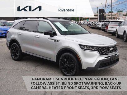 Used 2022 Kia Sorento S w/ Panoramic Sunroof Package